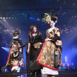 HAIR MAKE ゼニスのヘアショー写真03